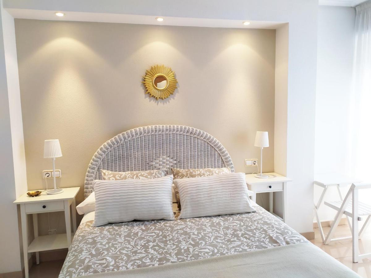Tres Sorores Apartment *